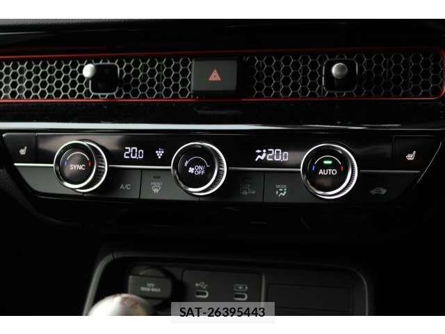 Honda CIVIC 2024-09 2959279-15