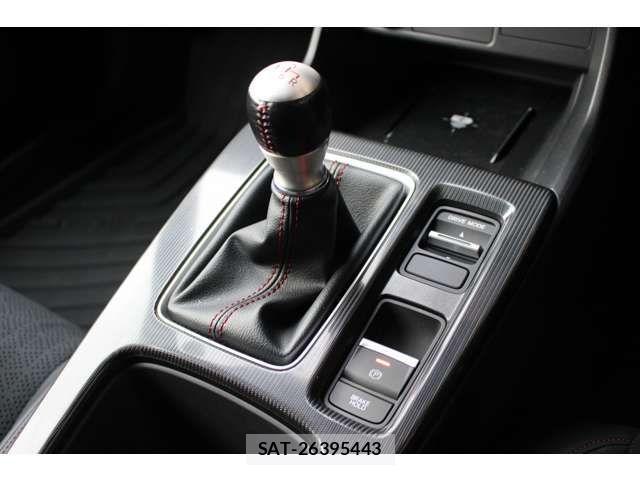 Honda CIVIC 2024-09 2959279-17