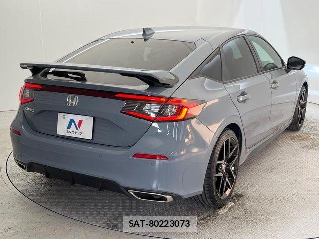 Honda CIVIC 2024-05 3356141-17