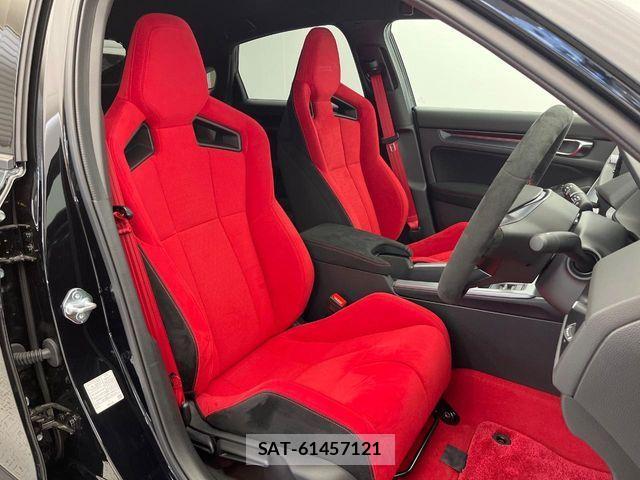 Honda CIVIC 2025-06 3356125-9