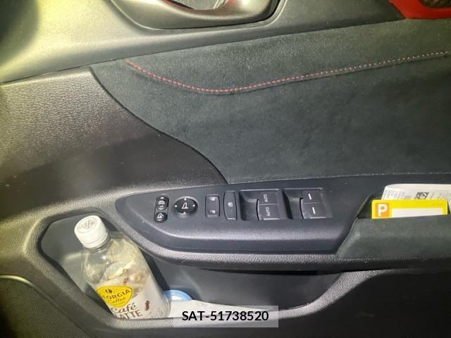 Honda CIVIC 2019-09 3356137-11