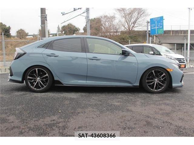 Honda CIVIC 2020-02 3933498-9