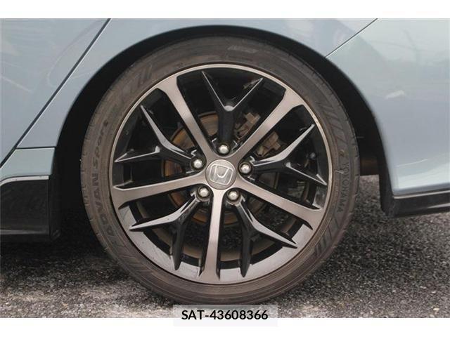 Honda CIVIC 2020-02 3933498-25