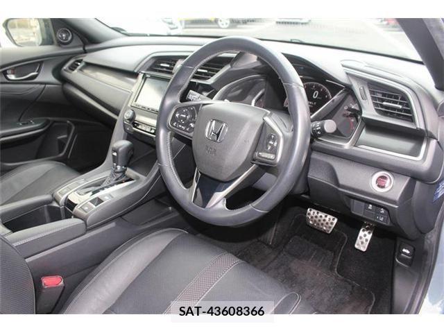 Honda CIVIC 2020-02 3933498-29