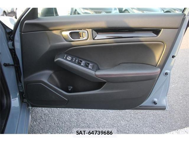Honda CIVIC 2021-12 4039685-29