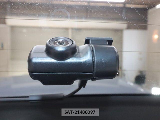 Honda CIVIC 2022-07 4240112-24