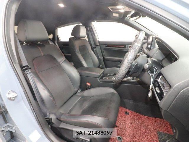 Honda CIVIC 2022-07 4240112-3