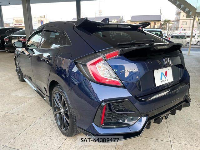 Honda CIVIC 2020-03 4588985-13