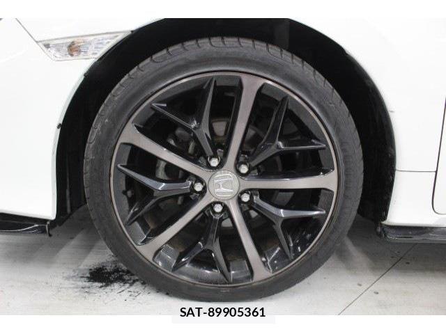 Honda CIVIC 2020-07 4588992-23