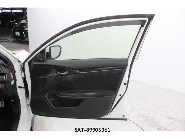 Honda CIVIC 2020-07 4588992-29