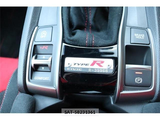 Honda CIVIC 2020-10 4751954-9