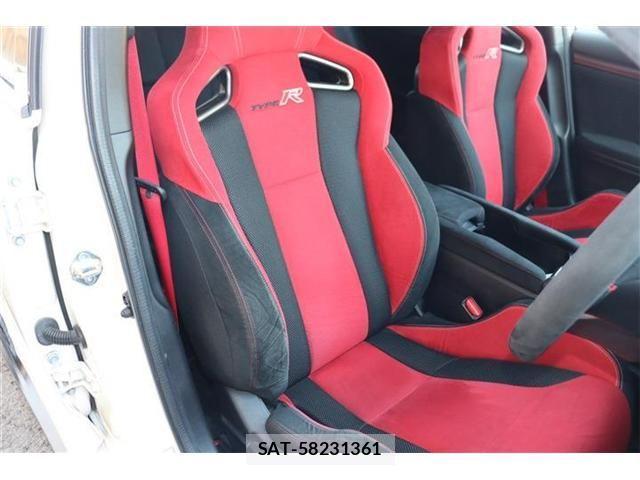 Honda CIVIC 2020-10 4751954-10