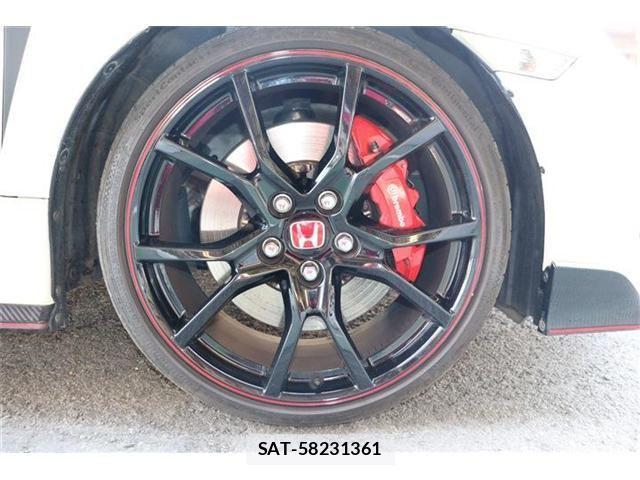 Honda CIVIC 2020-10 4751954-15