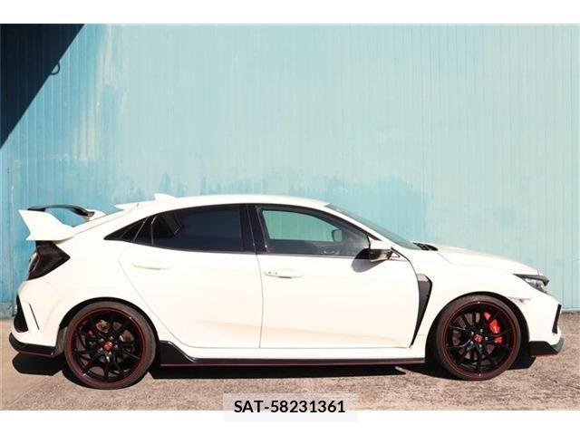 Honda CIVIC 2020-10 4751954-3