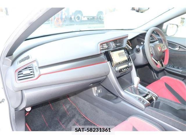 Honda CIVIC 2020-10 4751954-5