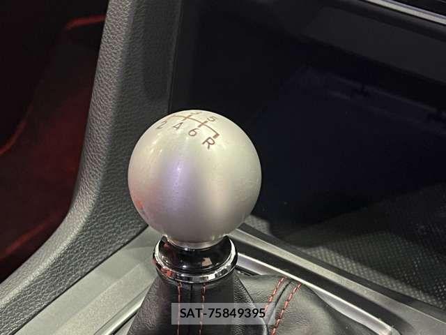Honda CIVIC 2019-12 4751958-6