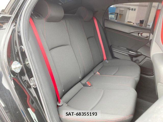 Honda CIVIC 2018-10 4934309-10