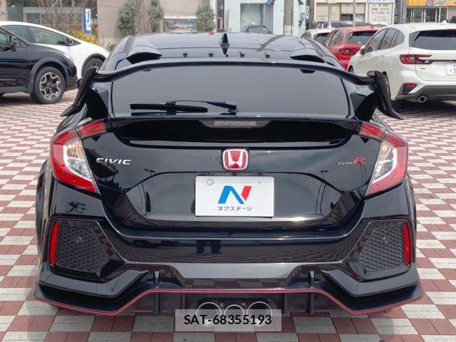 Honda CIVIC 2018-10 4934309-15