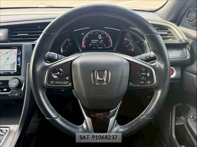 Honda CIVIC 2019-09 5862290-11
