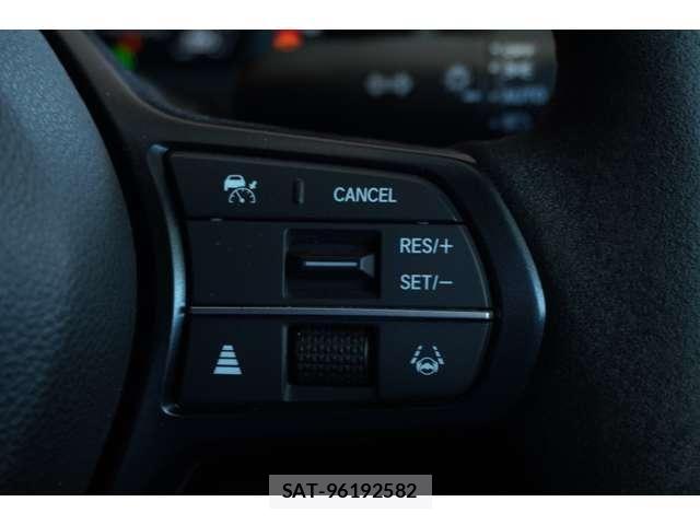 Honda CIVIC 2023-10 5862196-26