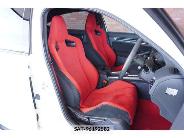 Honda CIVIC 2023-10 5862196-5