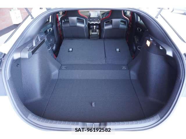 Honda CIVIC 2023-10 5862196-8