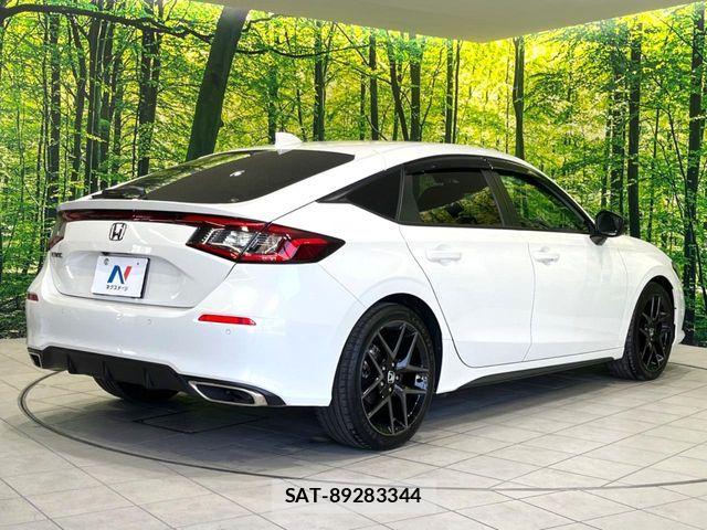 Honda CIVIC 2023-10 5862231-16
