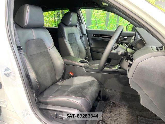 Honda CIVIC 2023-10 5862231-7