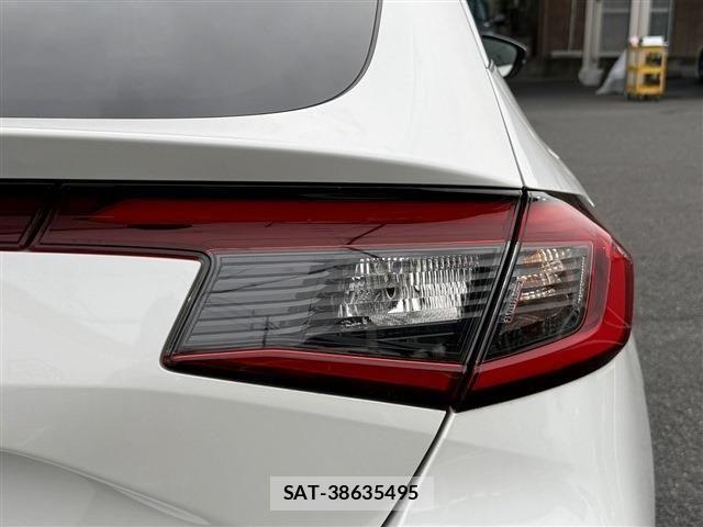 Honda CIVIC 2023-11 6212579-11