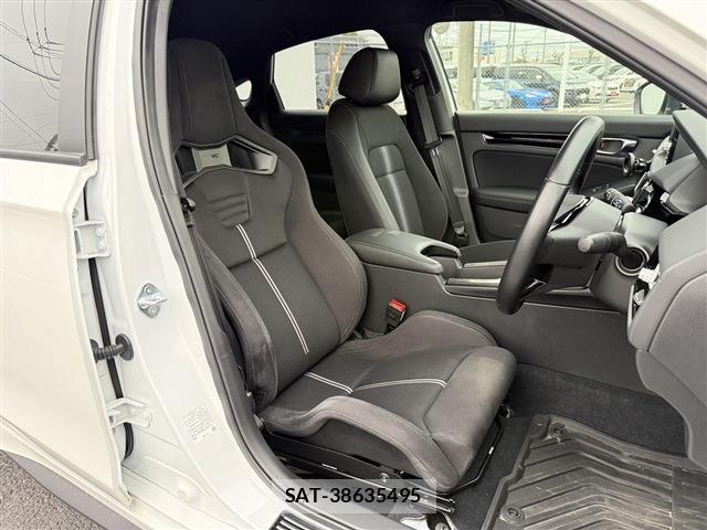Honda CIVIC 2023-11 6212579-13