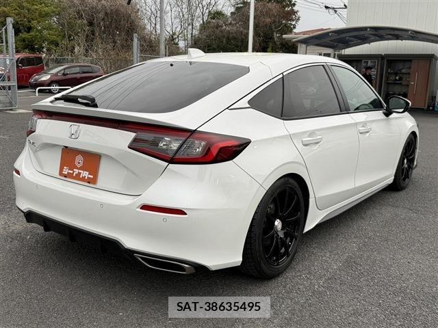 Honda CIVIC 2023-11 6212579-20
