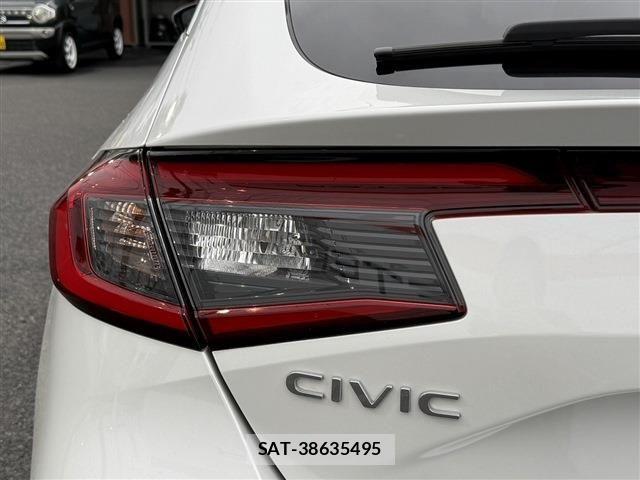 Honda CIVIC 2023-11 6212579-26
