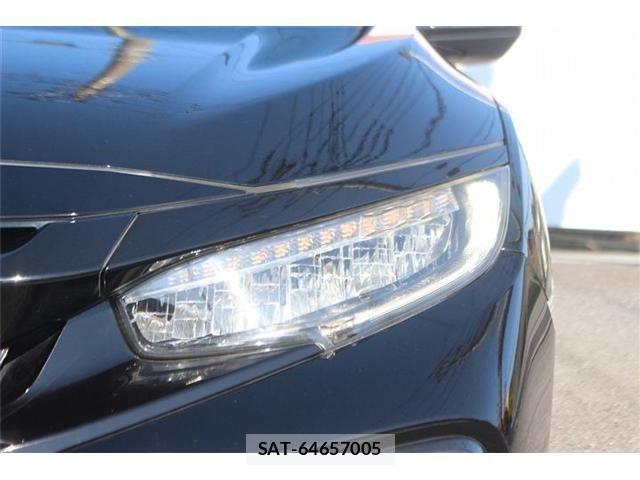 Honda CIVIC 2020-05 6212583-17