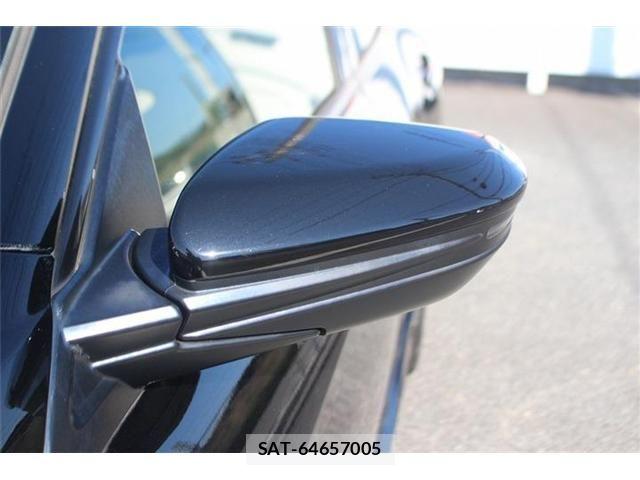 Honda CIVIC 2020-05 6212583-22