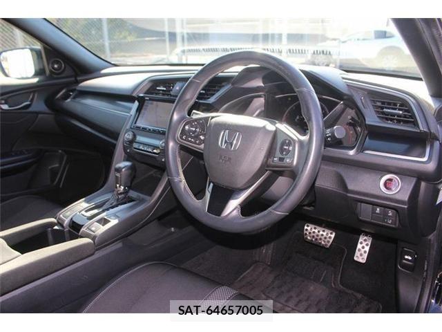 Honda CIVIC 2020-05 6212583-29