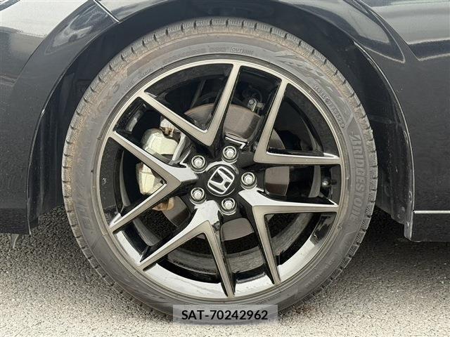 Honda CIVIC 2022-09 6212564-29