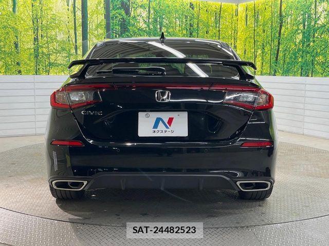 Honda CIVIC 2023-05 6242803-14