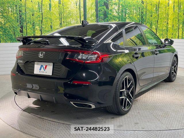 Honda CIVIC 2023-05 6242803-16