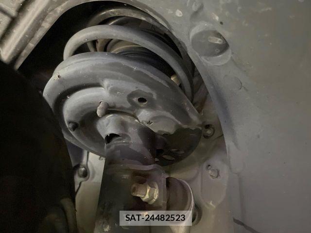Honda CIVIC 2023-05 6242803-19
