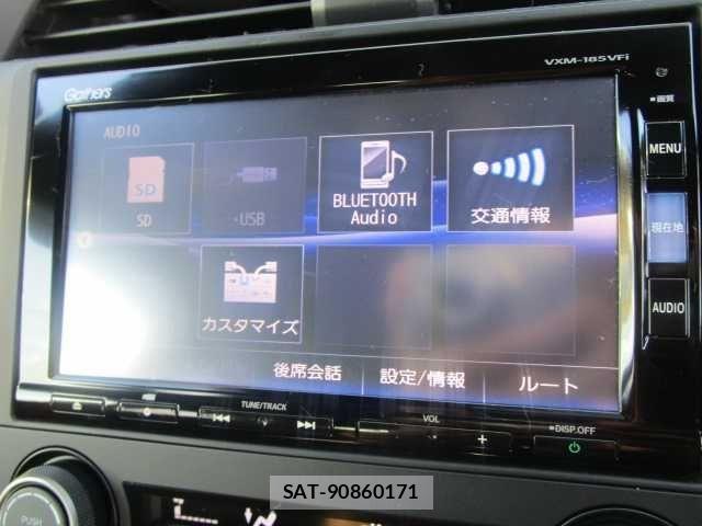 Honda CIVIC 2018-08 6242806-21