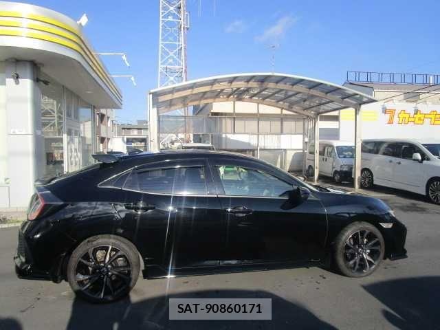 Honda CIVIC 2018-08 6242806-5