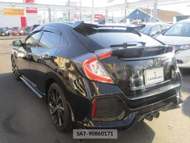 Honda CIVIC 2018-08 6242806-8