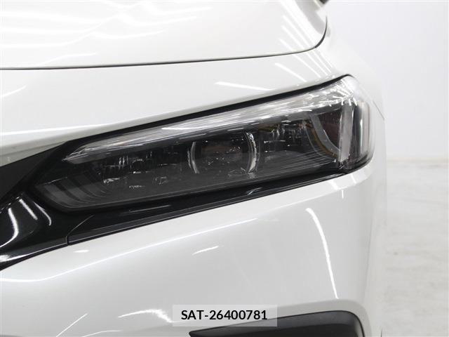 Honda CIVIC 2022-12 6242804-14