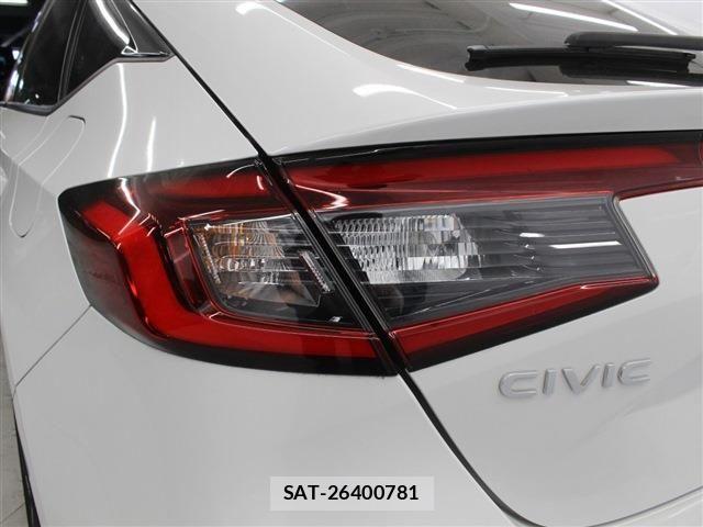 Honda CIVIC 2022-12 6242804-17