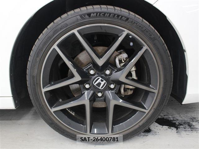Honda CIVIC 2022-12 6242804-22