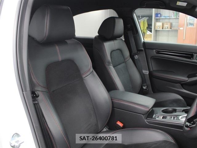 Honda CIVIC 2022-12 6242804-25
