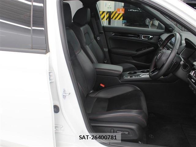 Honda CIVIC 2022-12 6242804-27