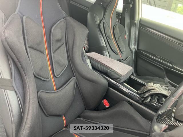 Honda CIVIC 2020-09 6263465-11