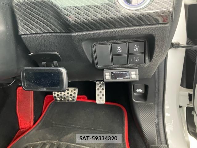 Honda CIVIC 2020-09 6263465-13
