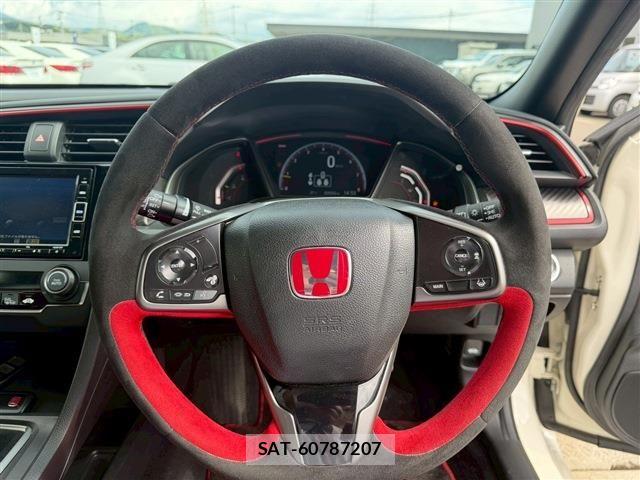 Honda CIVIC 2020-12 6275986-19